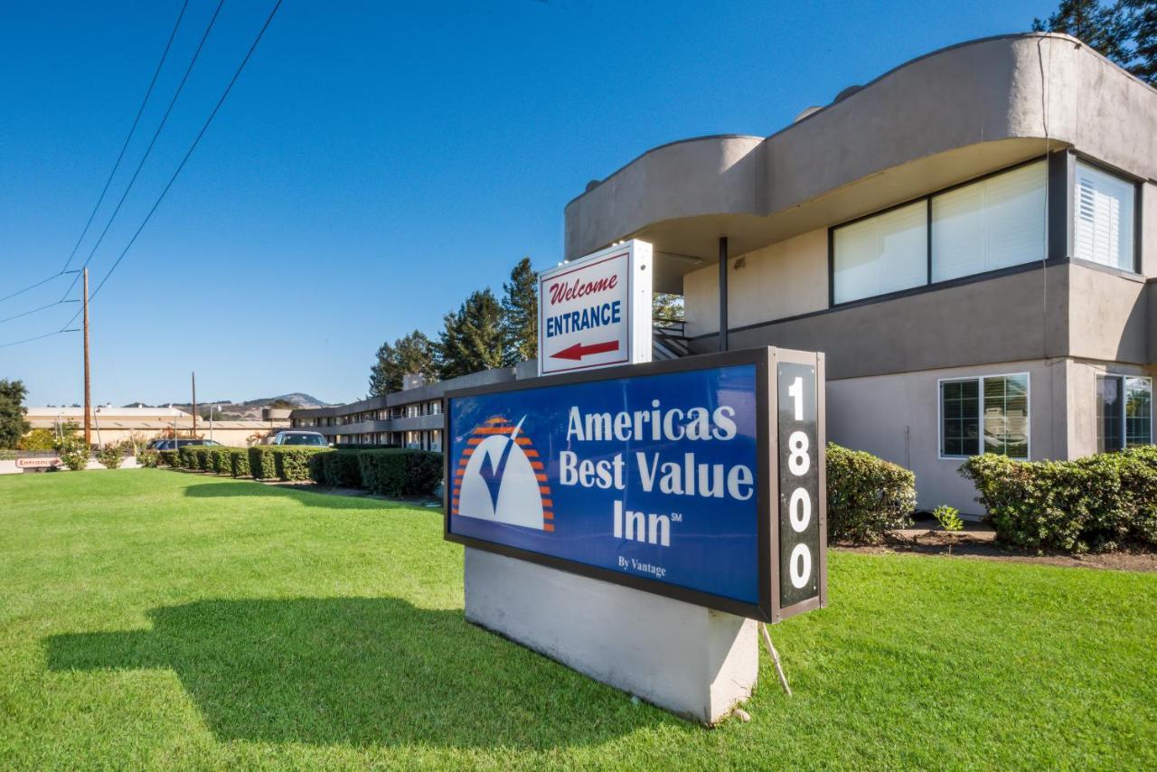 Americas Best Value Inn Santa Rosa Exterior photo