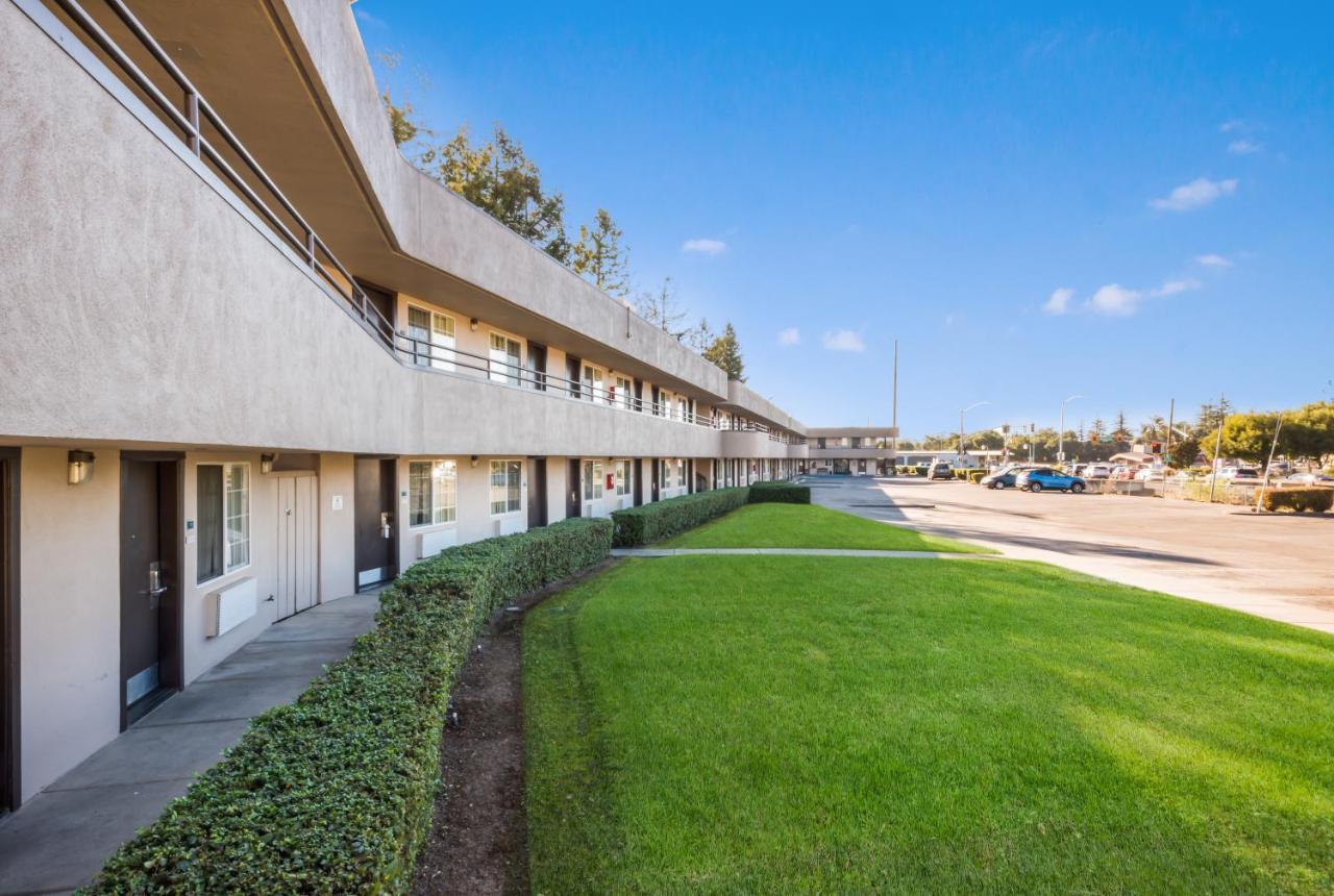 Americas Best Value Inn Santa Rosa Exterior photo