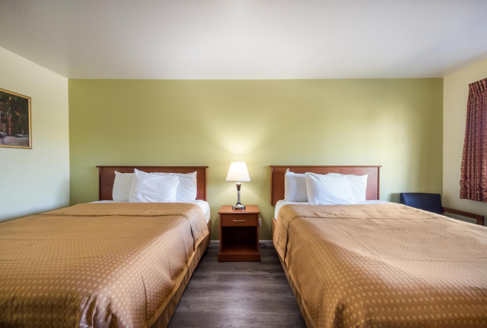 Americas Best Value Inn Santa Rosa Exterior photo