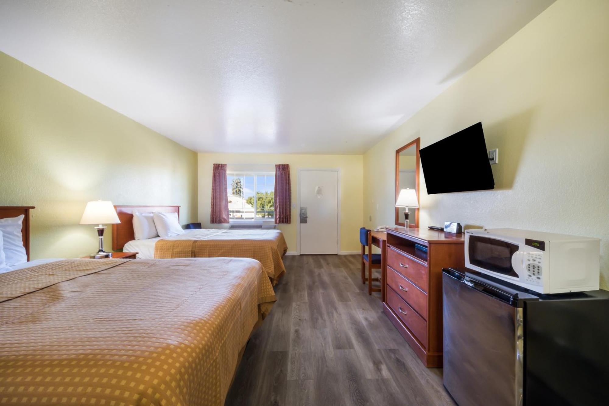 Americas Best Value Inn Santa Rosa Exterior photo