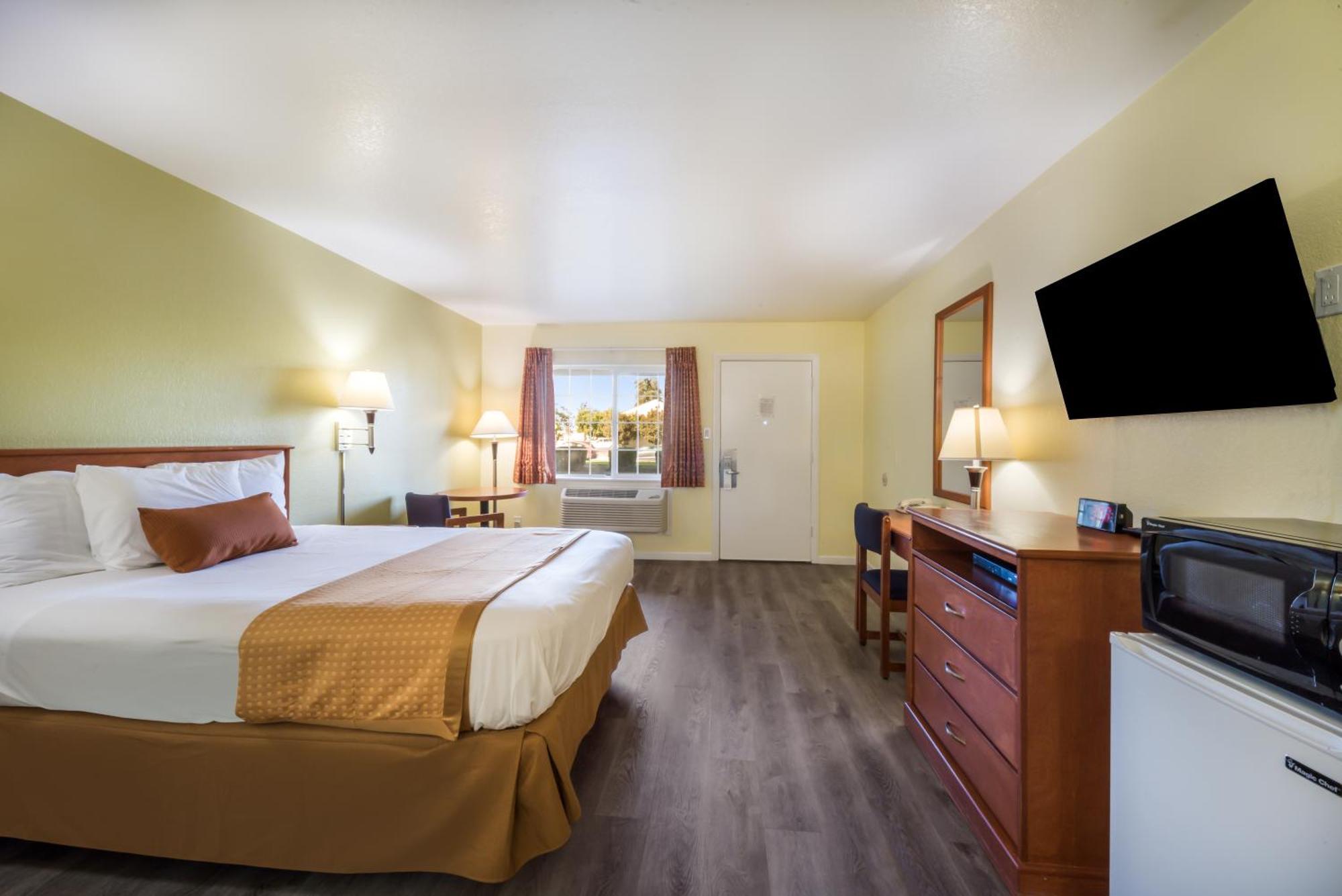 Americas Best Value Inn Santa Rosa Exterior photo